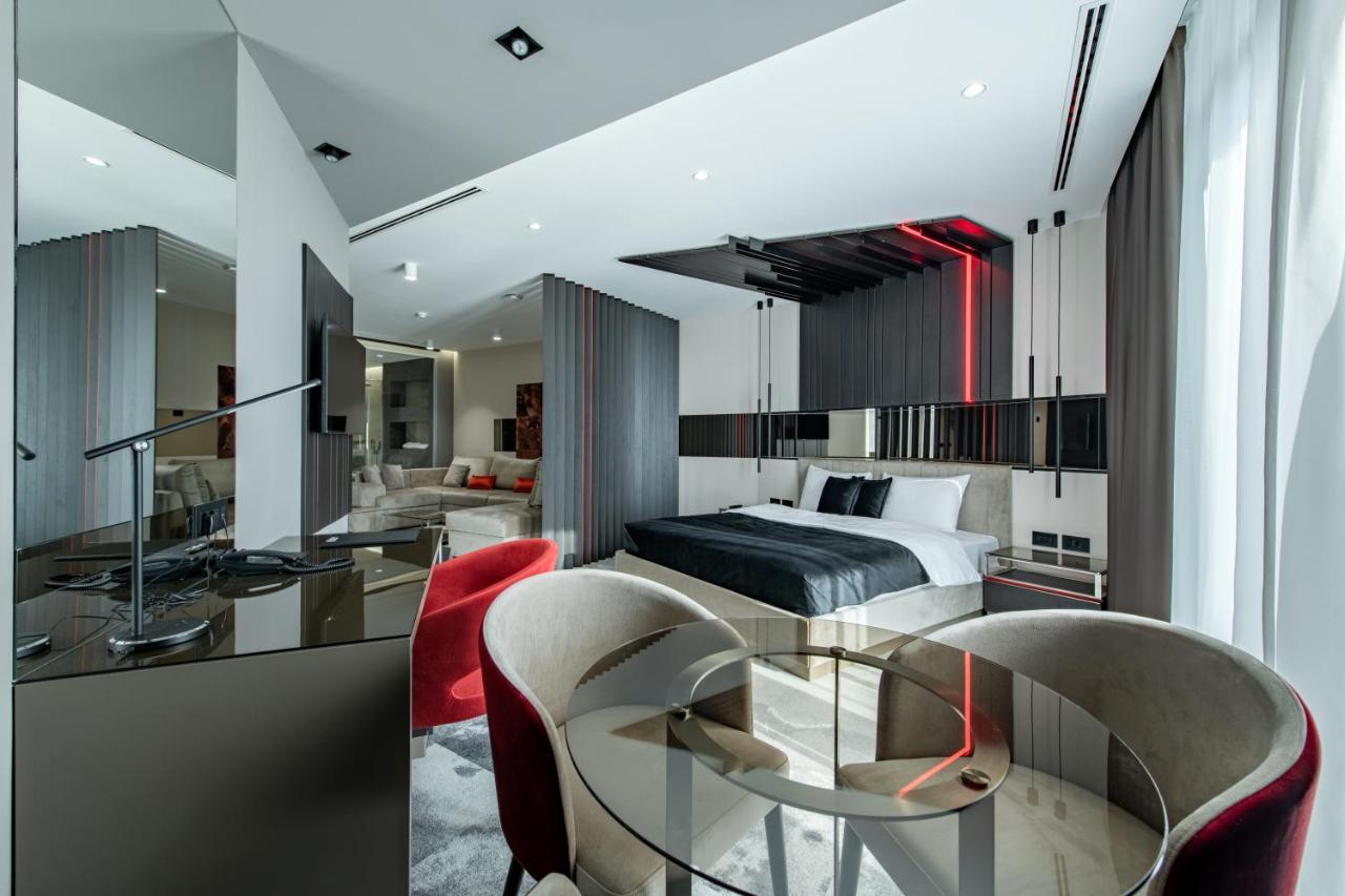 Hotel Zeneva Lux Крагуевац Екстериор снимка