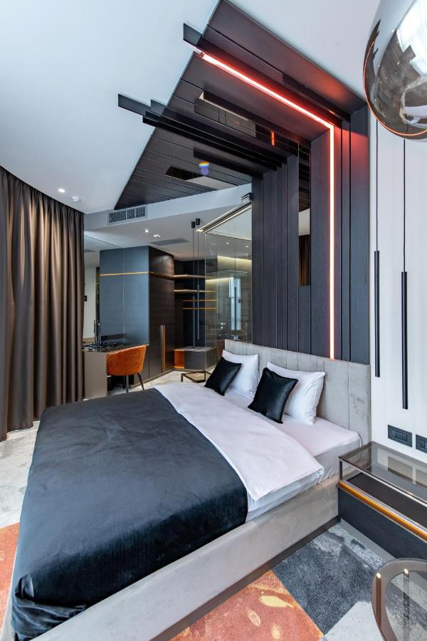 Hotel Zeneva Lux Крагуевац Екстериор снимка