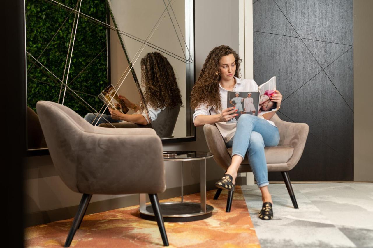 Hotel Zeneva Lux Крагуевац Екстериор снимка
